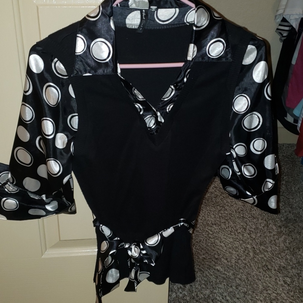 Women's blouse